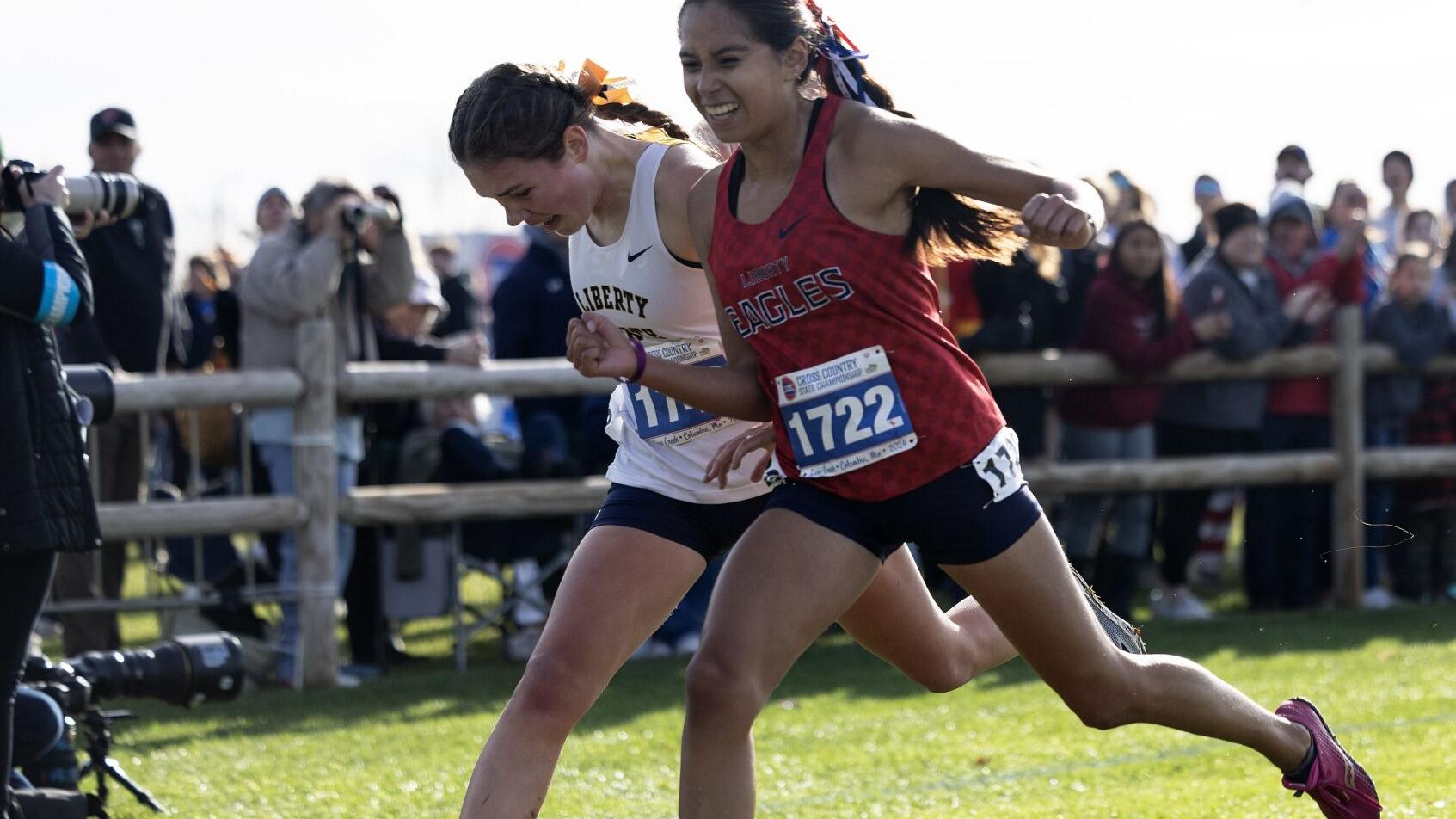How Liberty's Bella Navaro-Sanchez won Class 5 individual title by smallest of margins